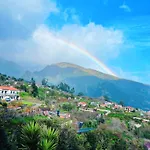 Quinta Vista O Pico 农家乐 *